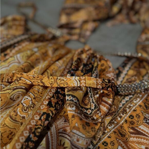 Vibrant Yellow and Brown Halter Dress NWOT - Fasion Nova - Picture 9 of 12